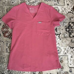 Catarina One-Pocket Scrub Top